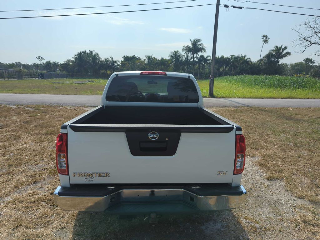 2013 Nissan Frontier Image 5