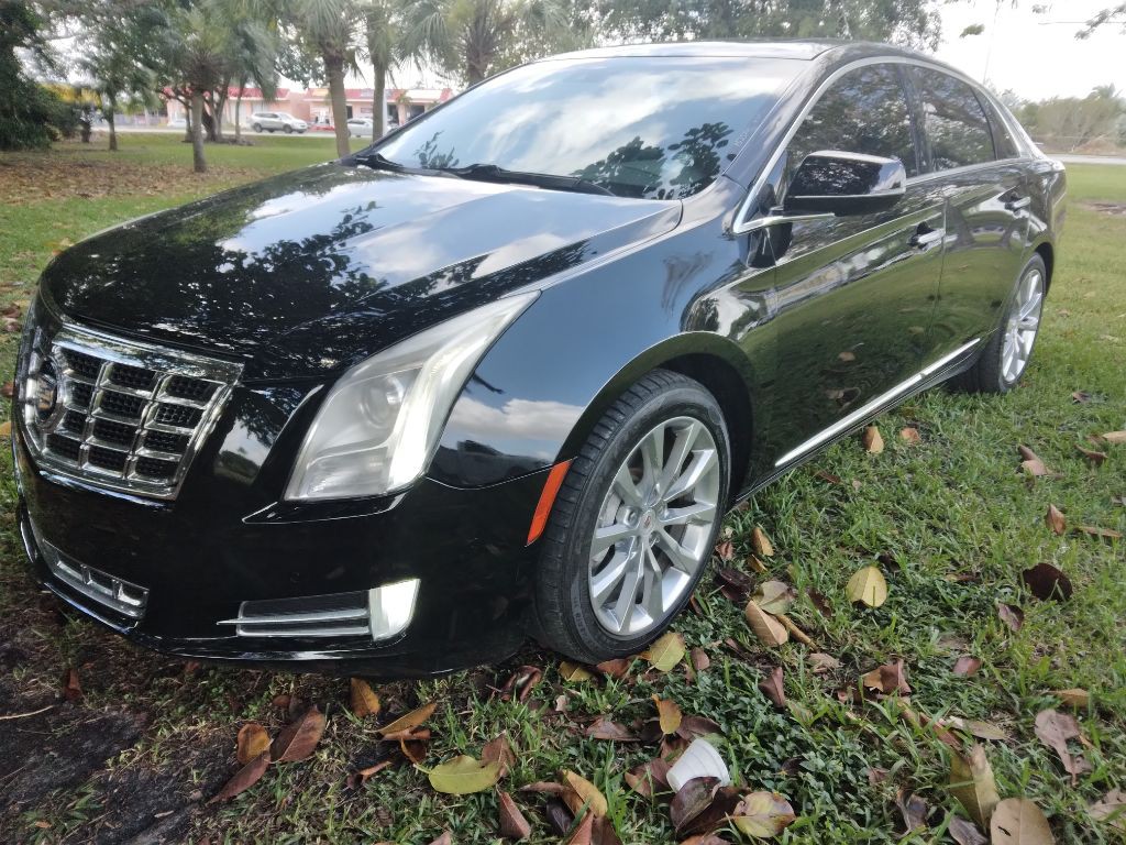 2015 Cadillac XTS Image 1