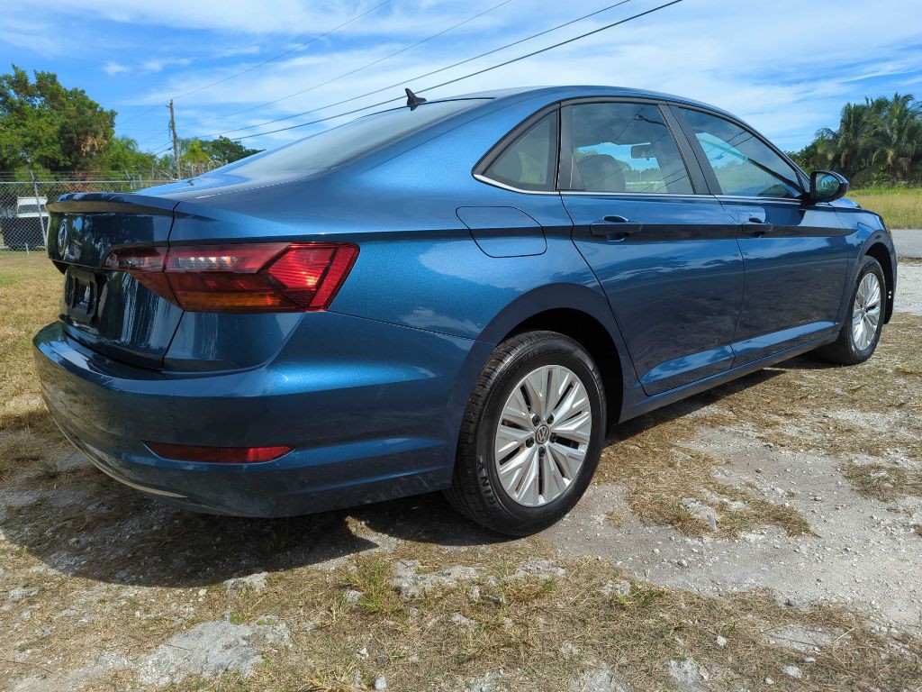 2019 Volkswagen Jetta Image 4