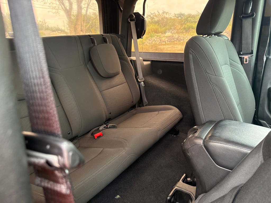 2020 Jeep Wrangler Image 10