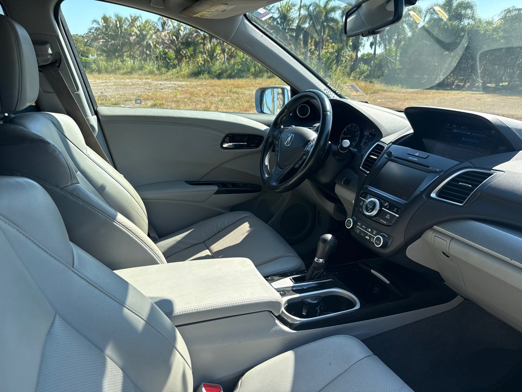 2017 Acura RDX Image 11