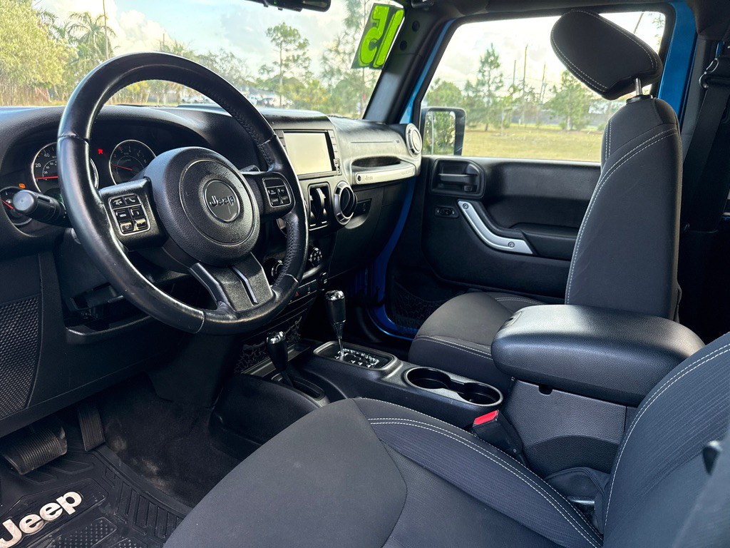2015 Jeep Wrangler Image 7