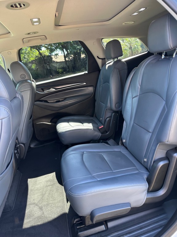 2019 Buick Enclave Image 8