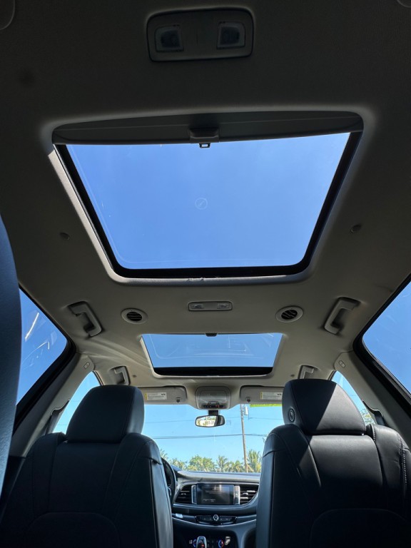 2019 Buick Enclave Image 16