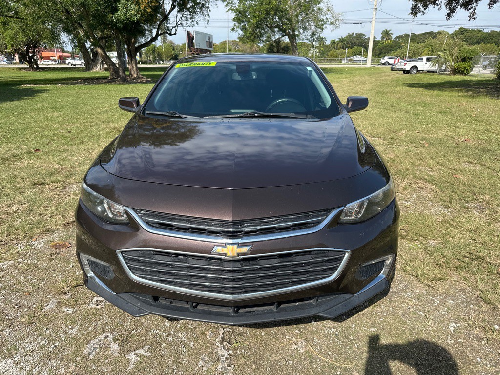 2016 Chevrolet Malibu Image 1