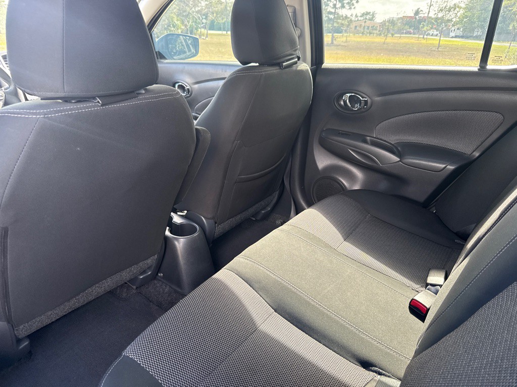 2019 Nissan Versa Image 7