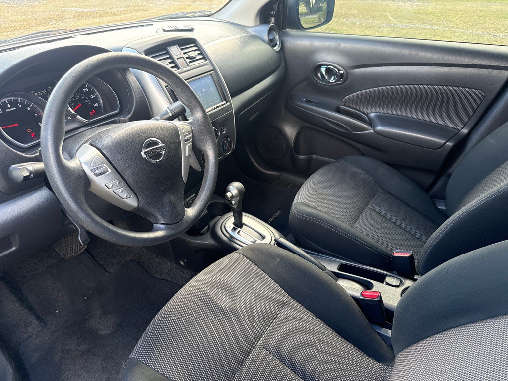 2019 Nissan Versa Image 8