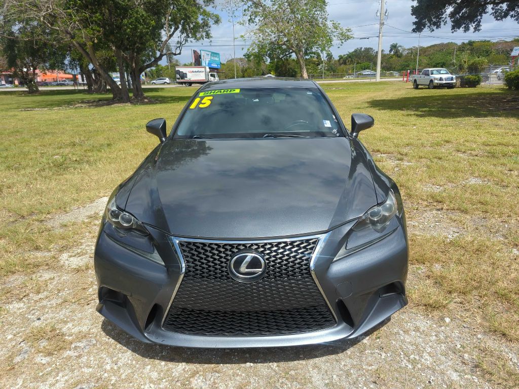 2015 Lexus IS Image 2