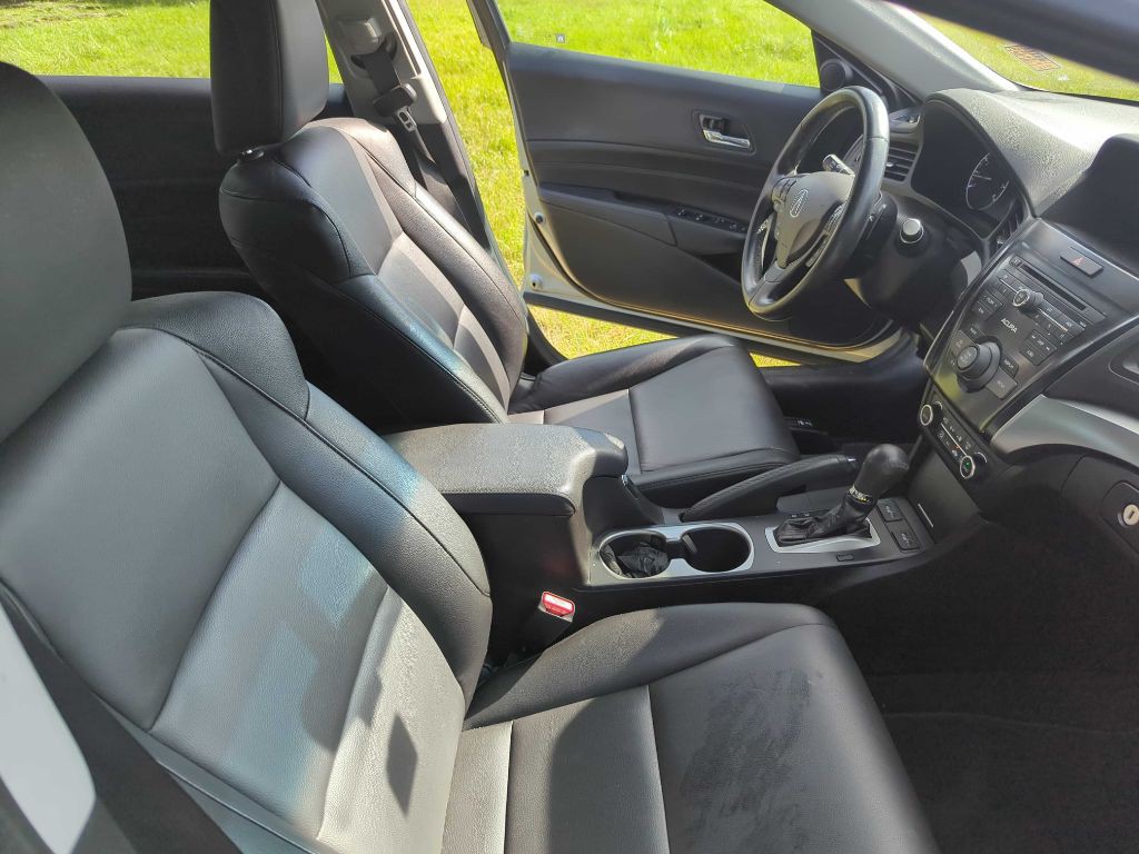 2018 Acura ILX Image 10