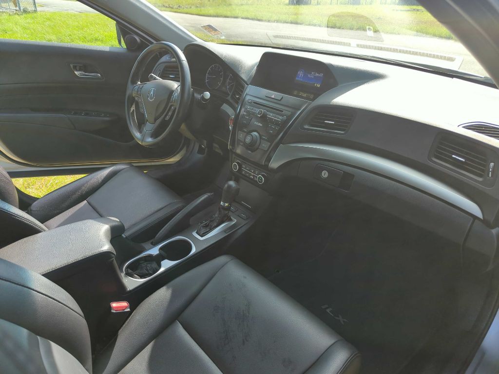 2018 Acura ILX Image 11