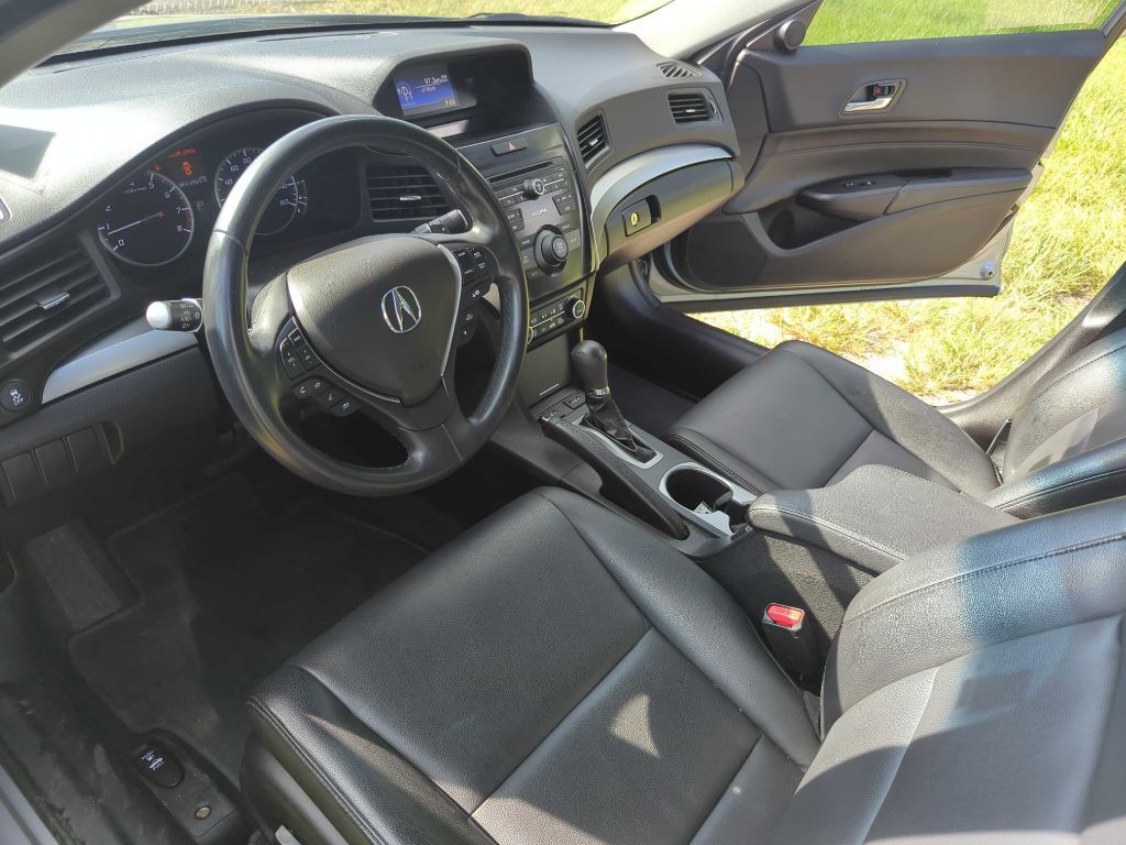 2018 Acura ILX Image 13