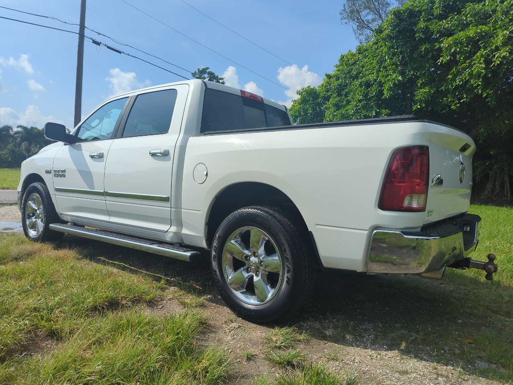 2016 RAM 1500 Image 17