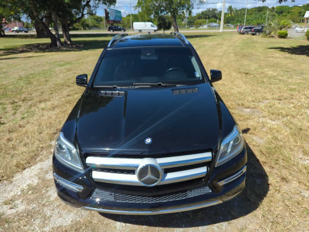 2013 Mercedes-Benz GL-Class Image 3