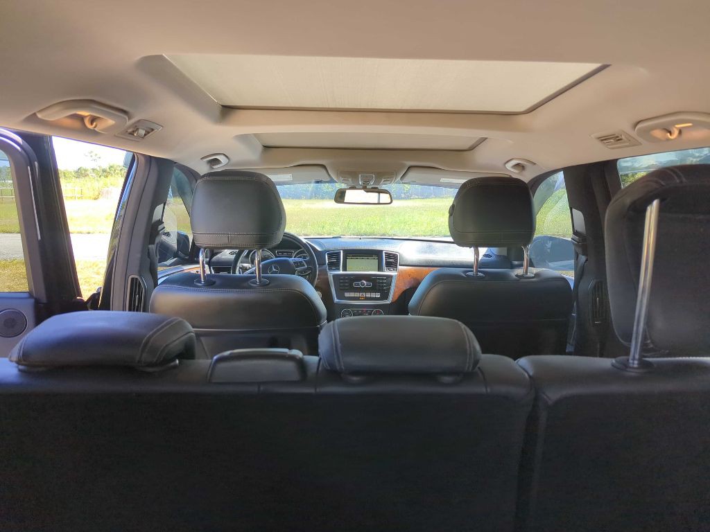 2013 Mercedes-Benz GL-Class Image 14