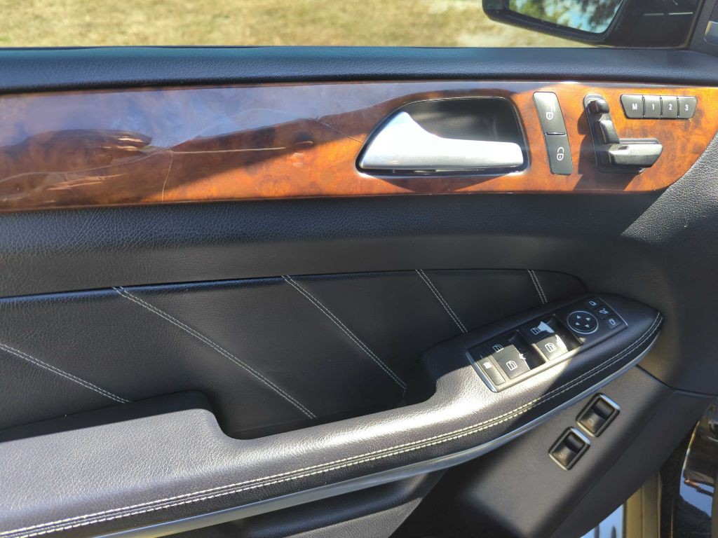 2013 Mercedes-Benz GL-Class Image 18