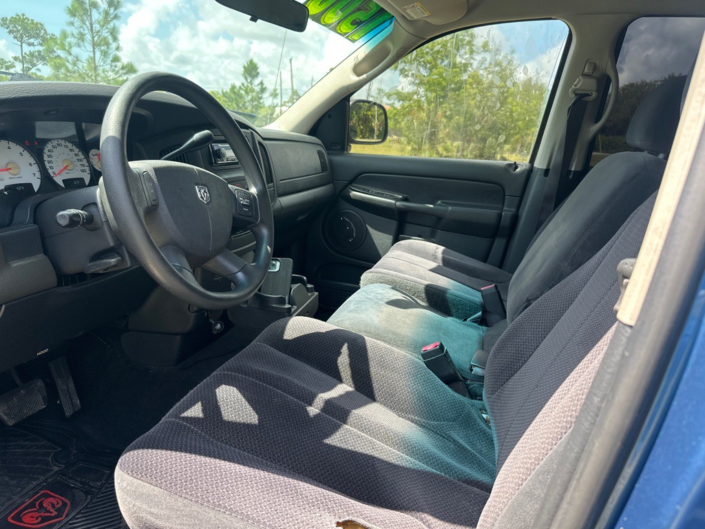 2004 Dodge Ram 1500 Image 7