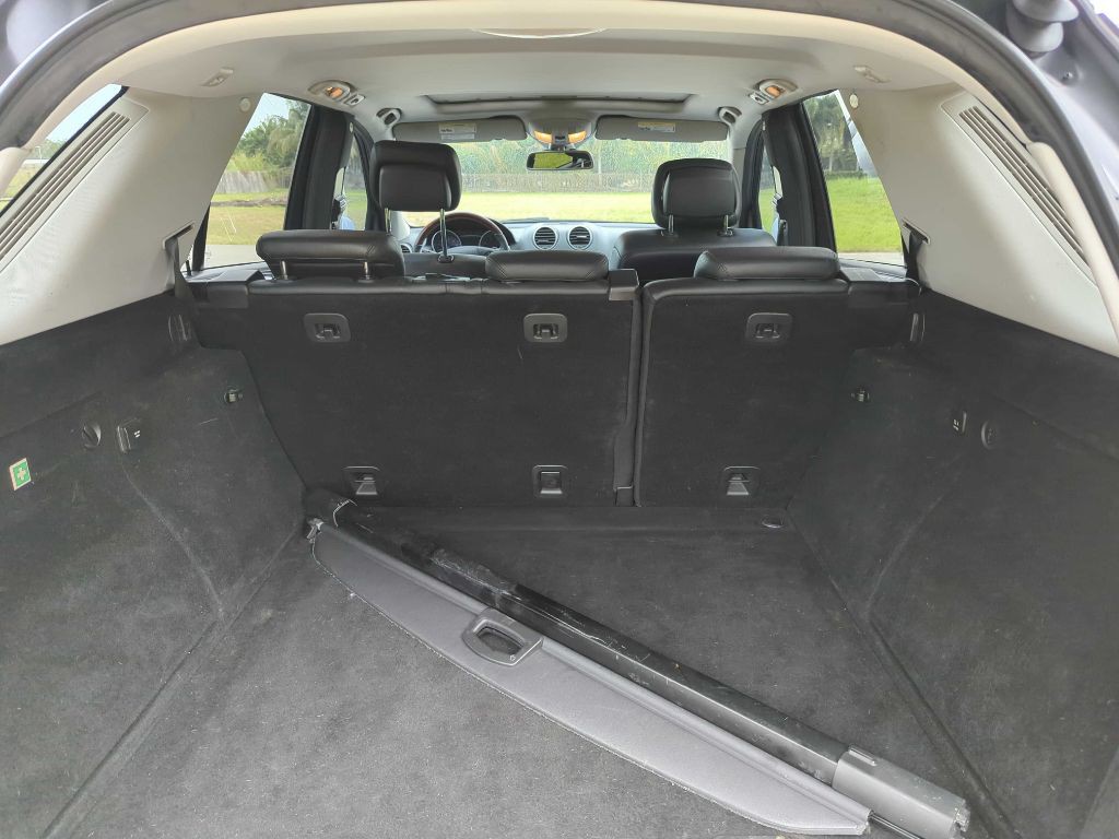 2011 Mercedes-Benz M-Class Image 7