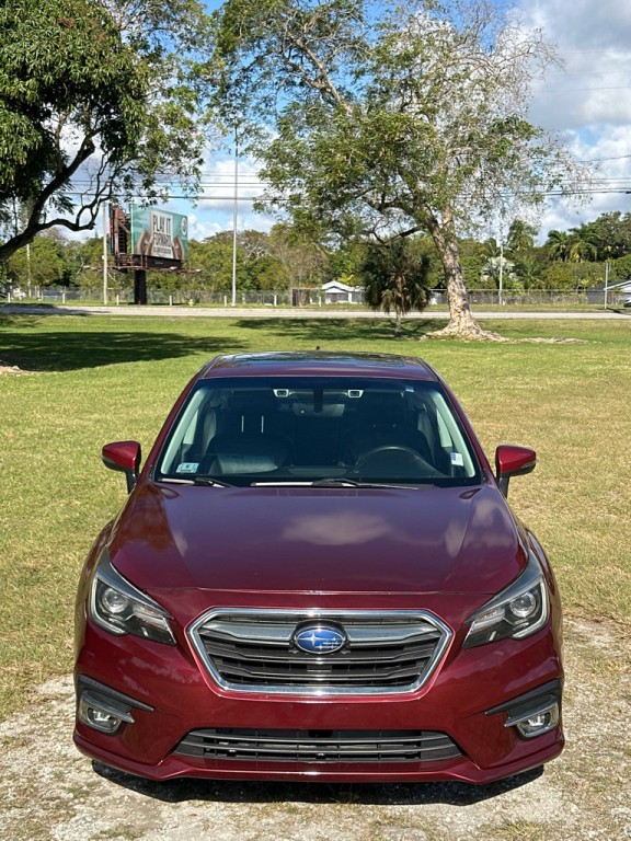 2018 Subaru Legacy Image 1