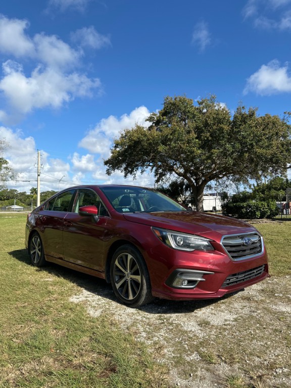 2018 Subaru Legacy Image 2