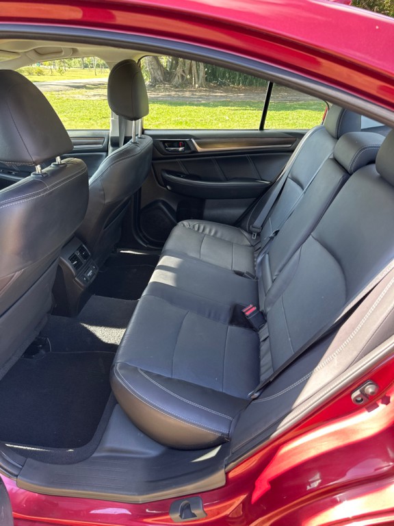 2018 Subaru Legacy Image 8