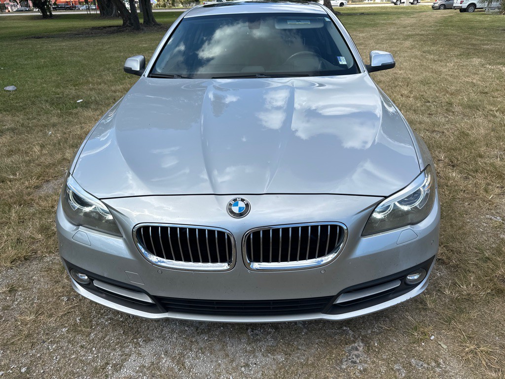 2015 BMW 5 Series Image 2