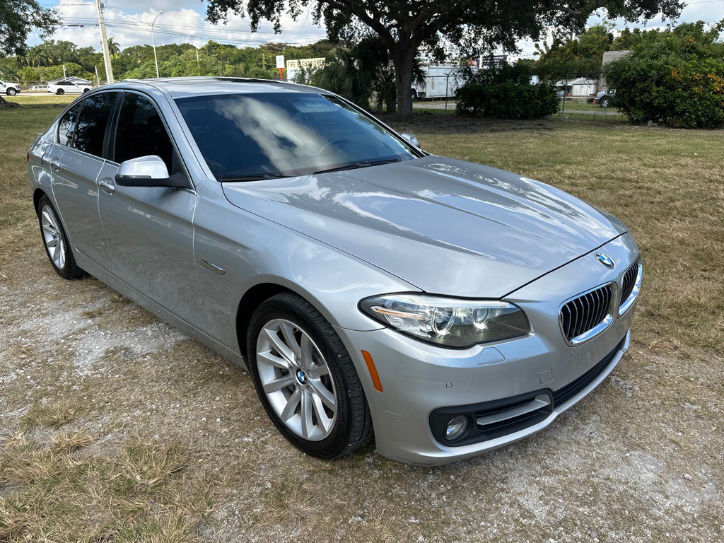 2015 BMW 5 Series Image 4