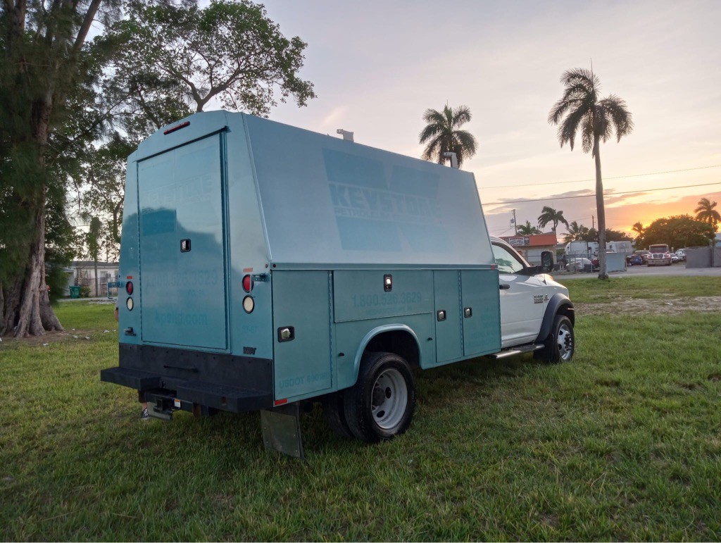 2015 RAM 5500 Image 8