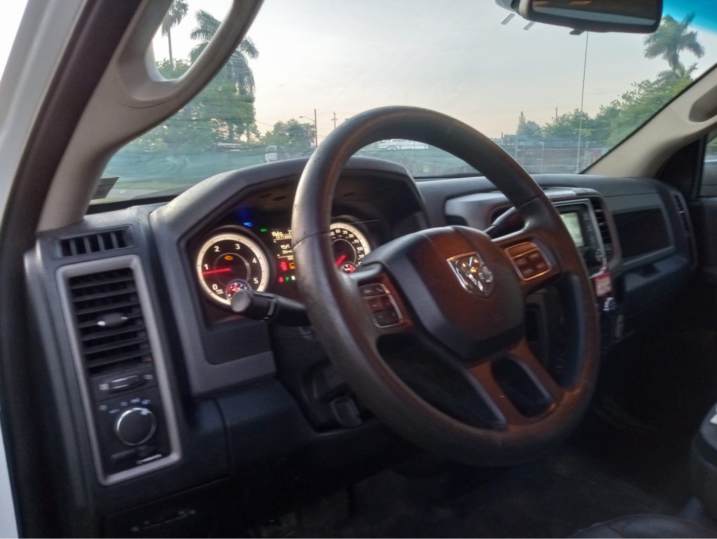 2015 RAM 5500 Image 12