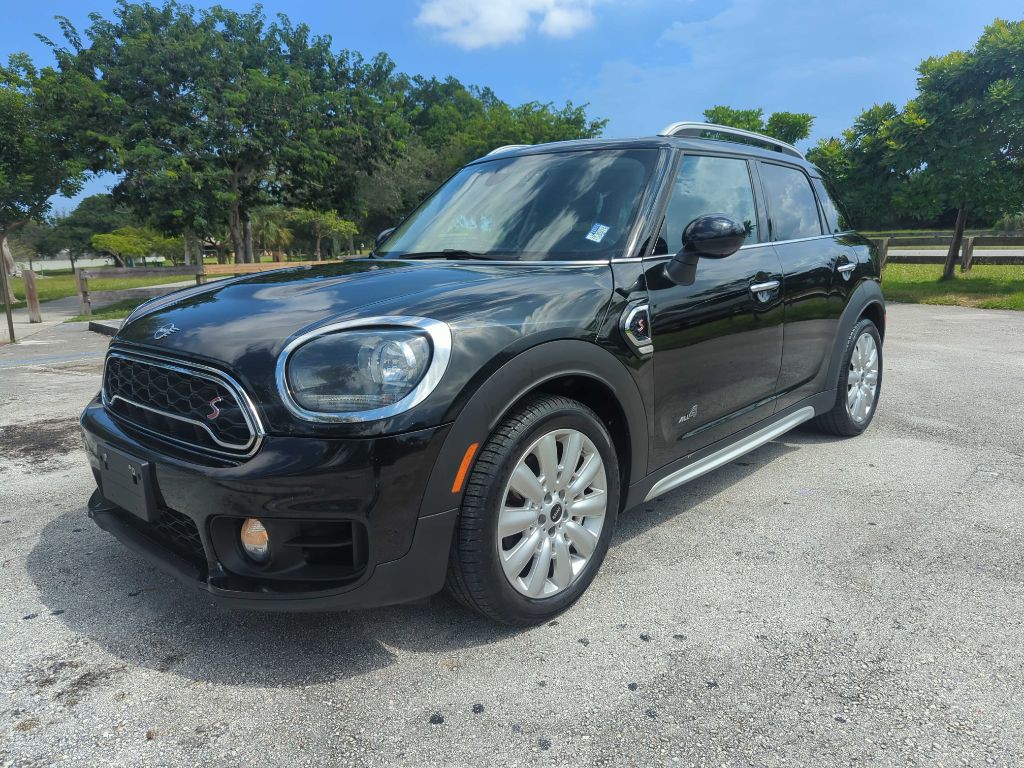 2019 MINI Cooper Image 1