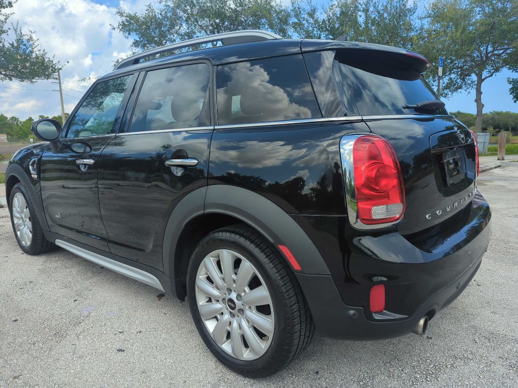 2019 MINI Cooper Image 8
