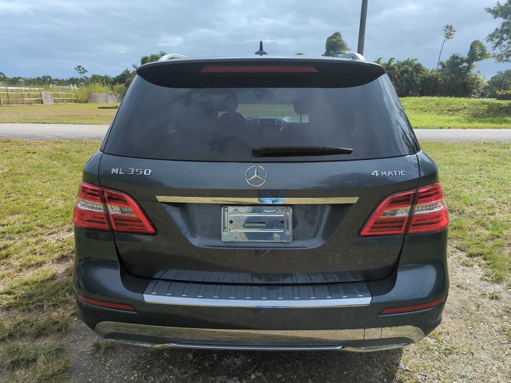 2012 Mercedes-Benz M-Class Image 5