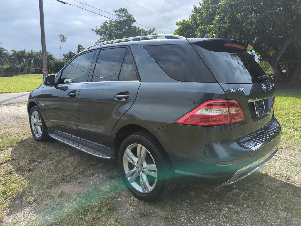 2012 Mercedes-Benz M-Class Image 6