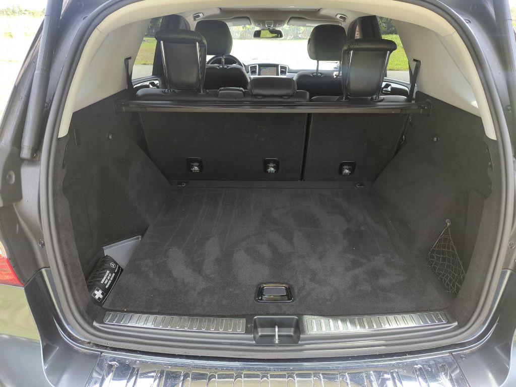 2012 Mercedes-Benz M-Class Image 7