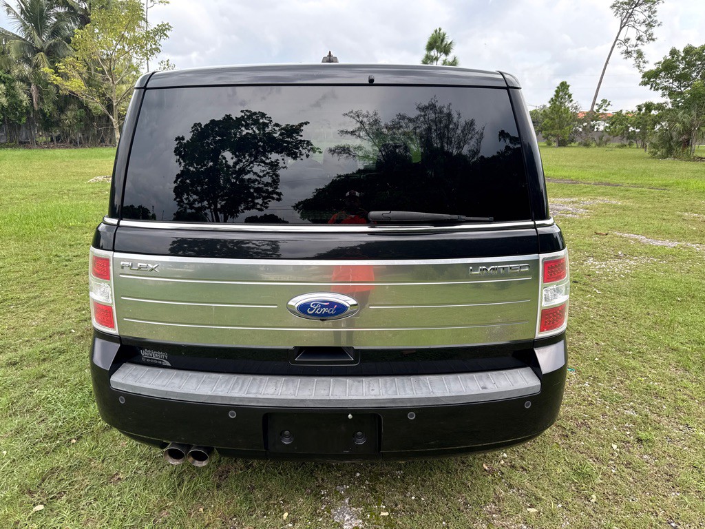 2011 Ford Flex Image 6