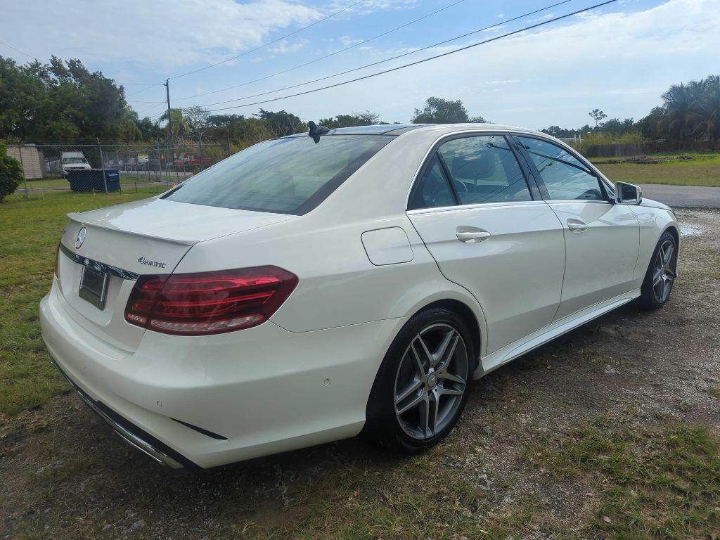 2014 Mercedes-Benz E-Class Image 4
