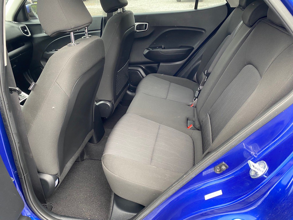 2022 Hyundai Venue Image 9