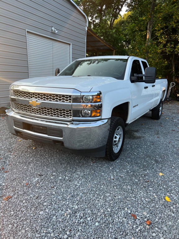 2019 Chevrolet Silverado 1500 Image 1
