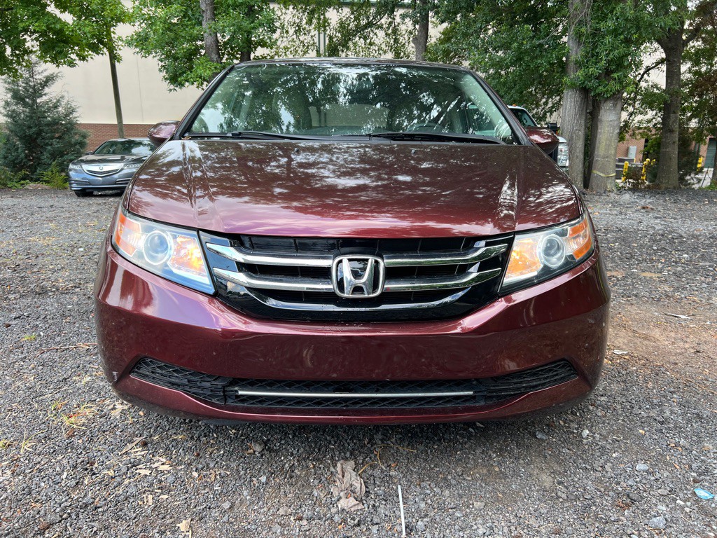 2017 Honda Odyssey Image 2