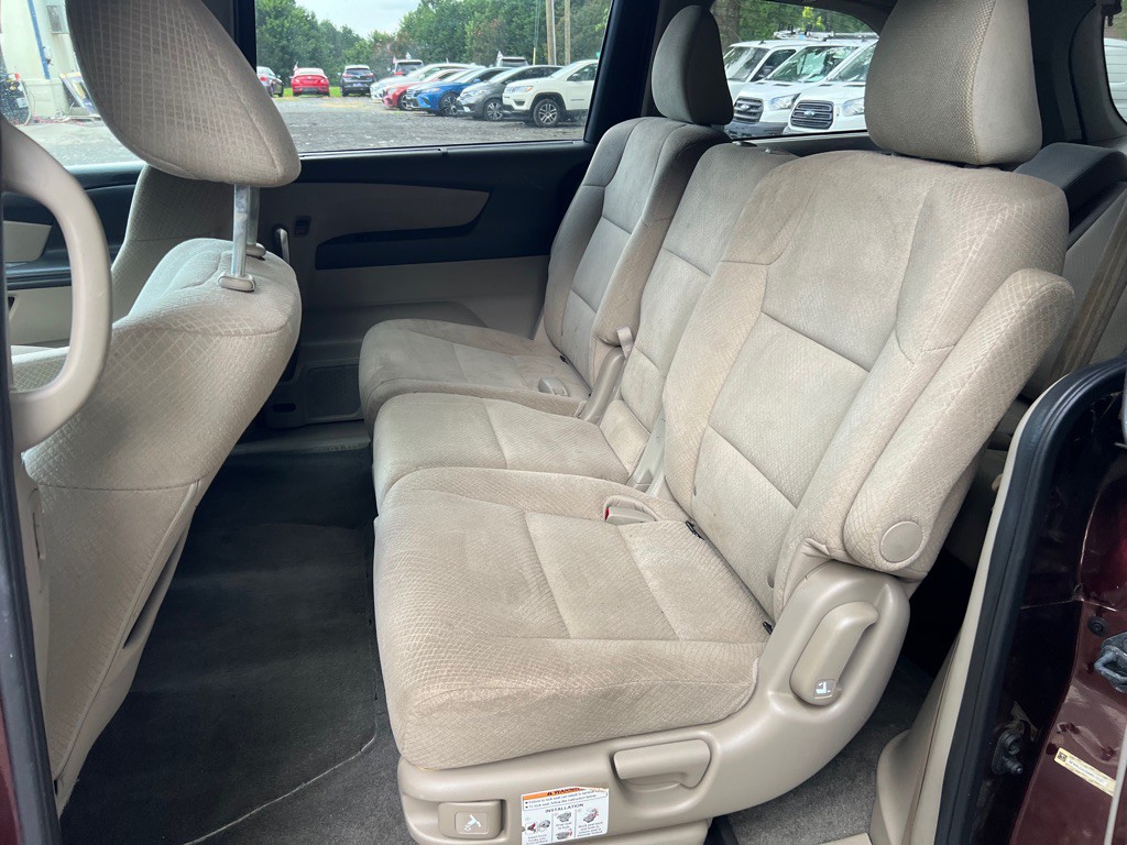 2017 Honda Odyssey Image 11