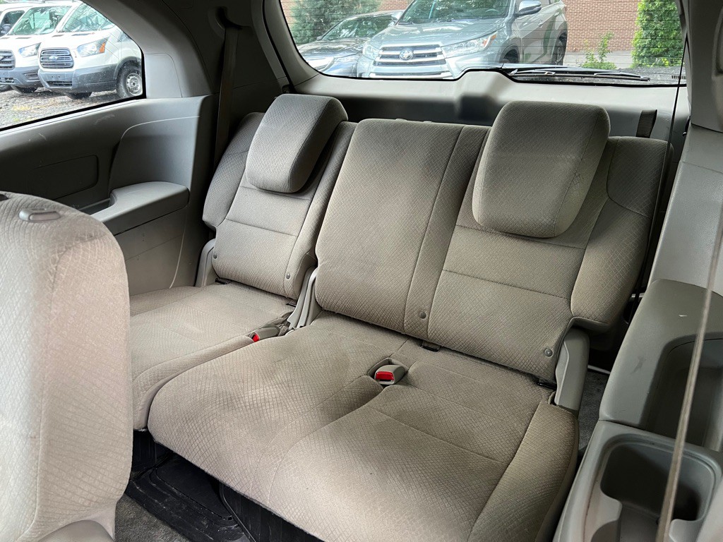 2017 Honda Odyssey Image 12