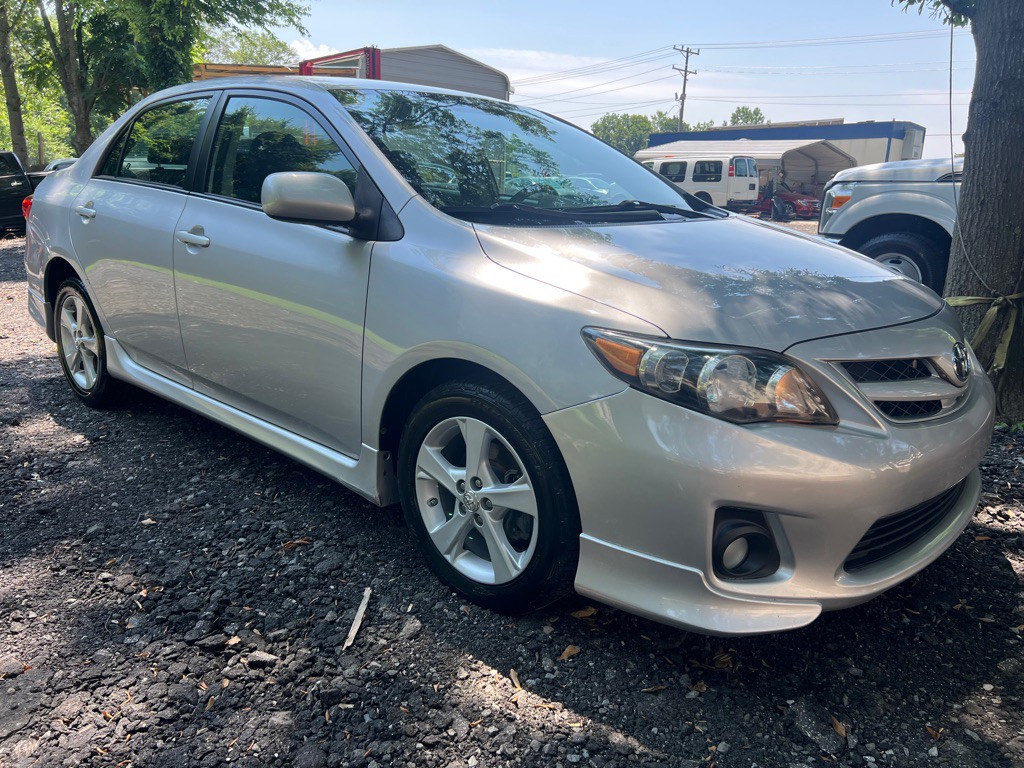 2011 Toyota Corolla Image 3