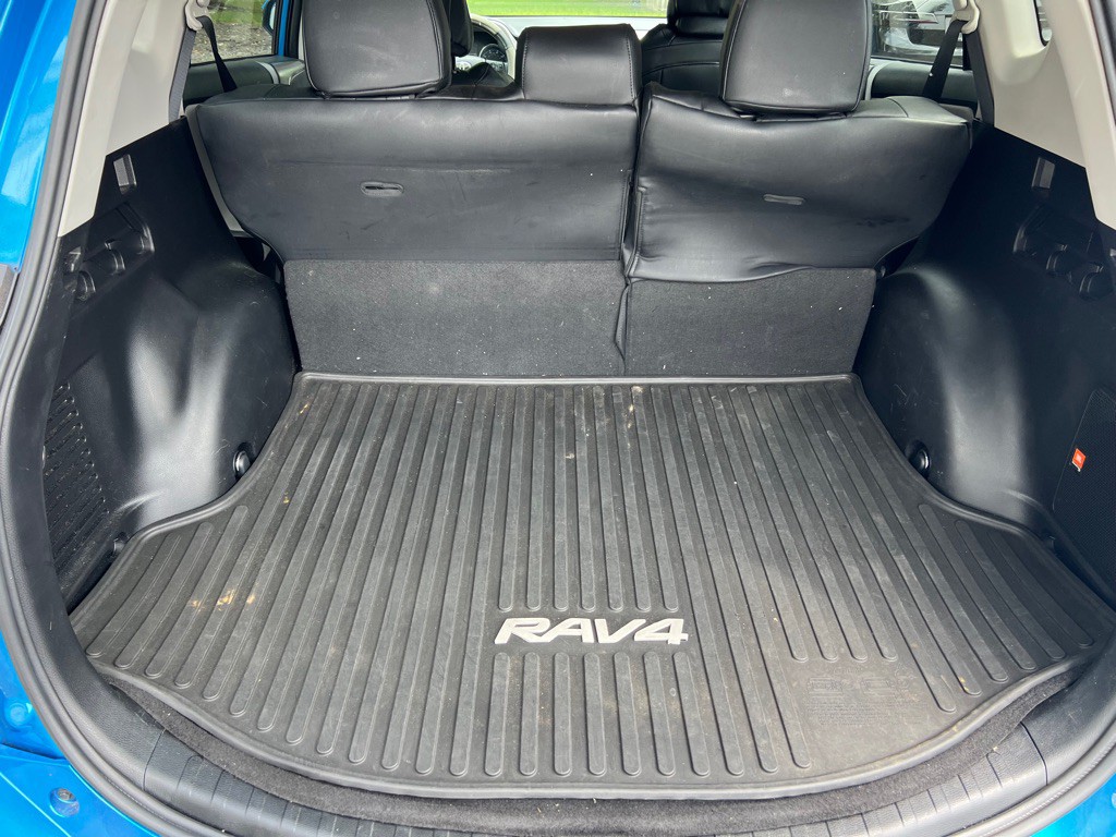 2016 Toyota Rav4 Image 6