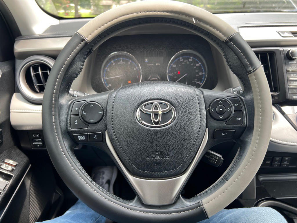 2016 Toyota Rav4 Image 13