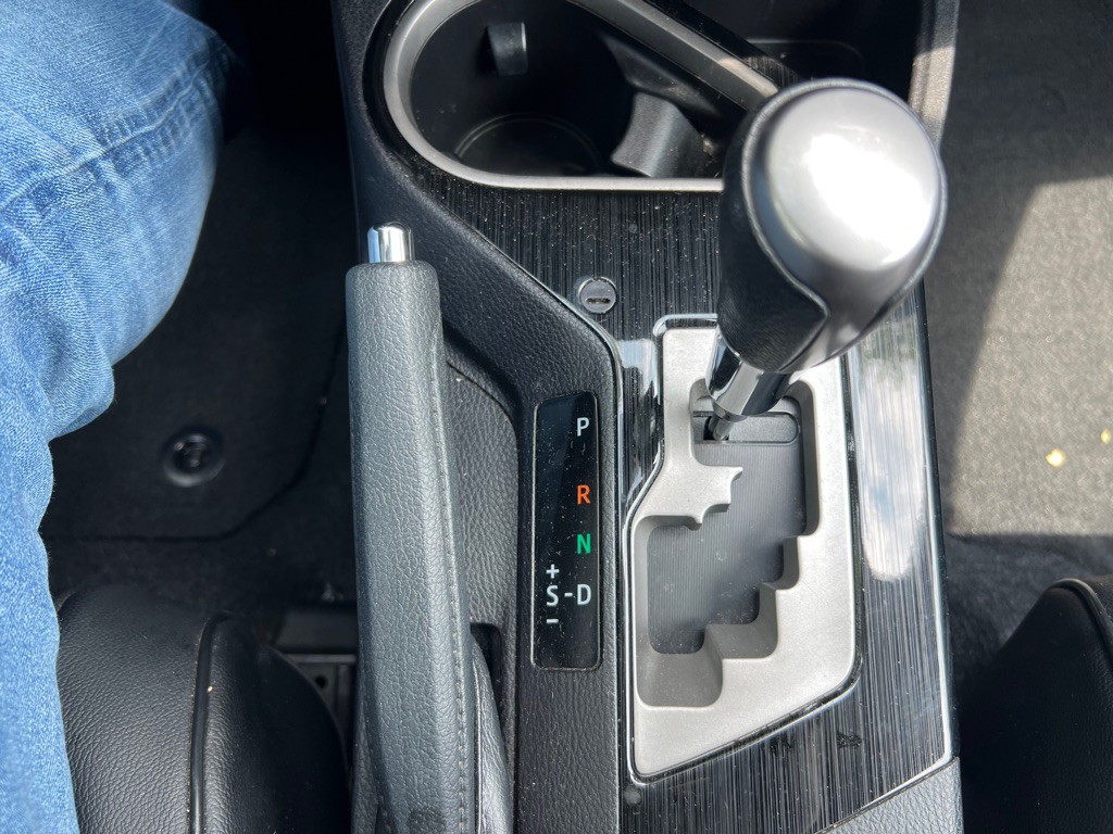2016 Toyota Rav4 Image 17