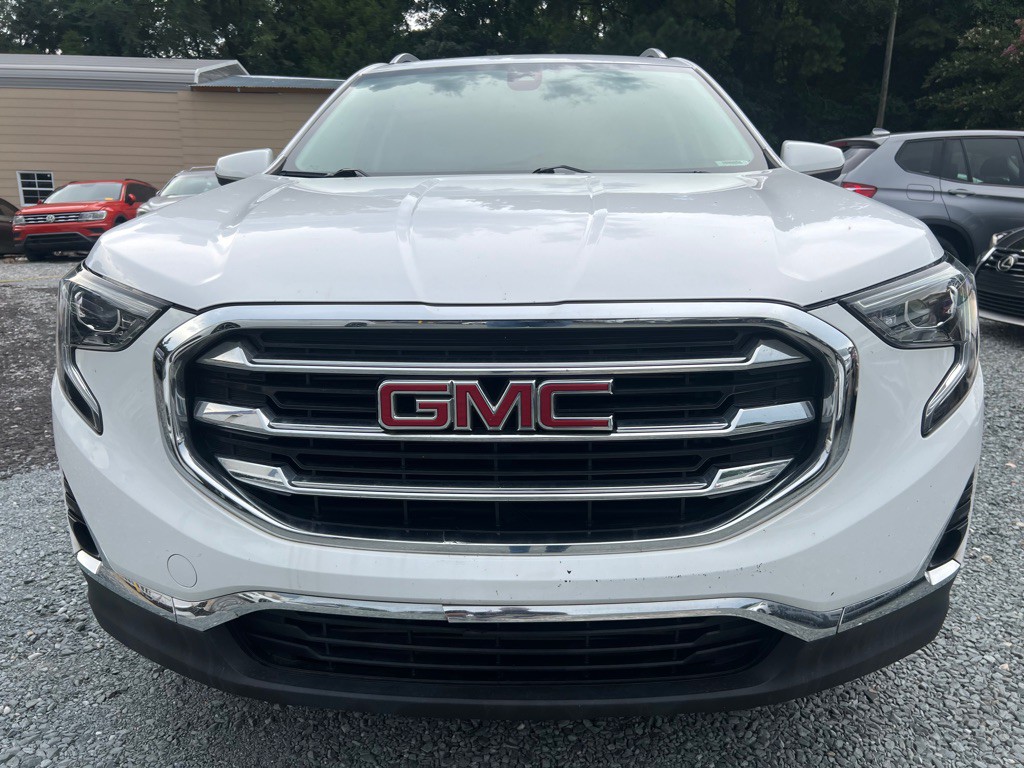 2019 GMC Terrain Image 2