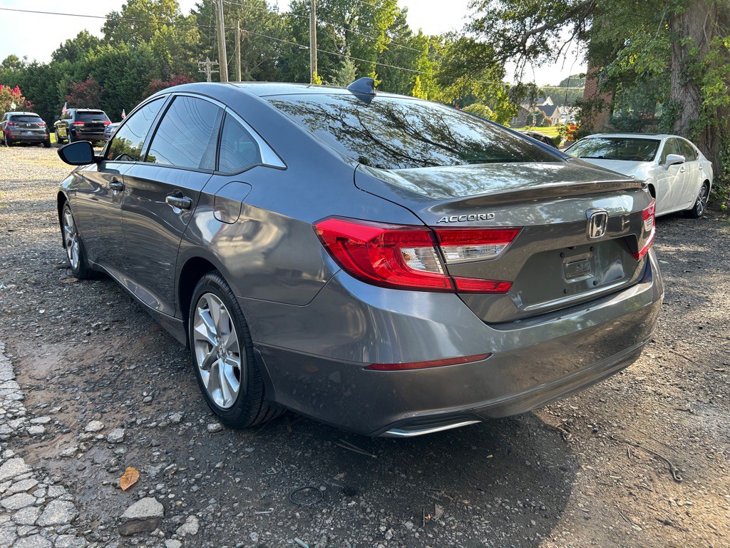 2020 Honda Accord Image 2