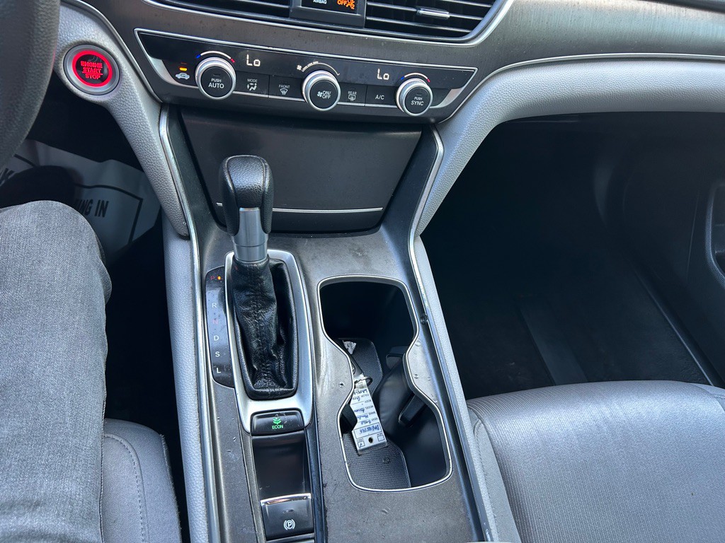 2020 Honda Accord Image 17