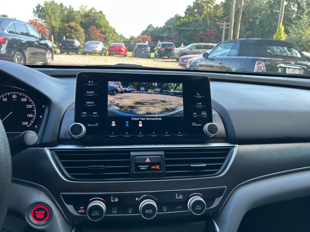 2020 Honda Accord Image 18