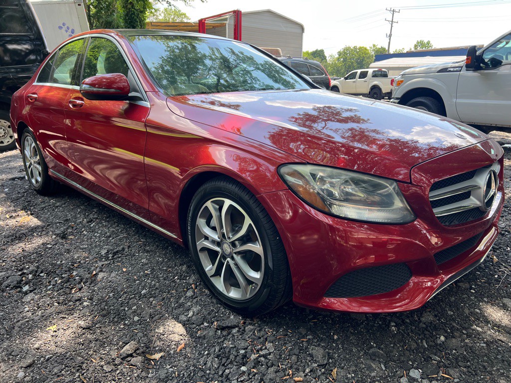 2016 Mercedes-Benz C-Class Image 3