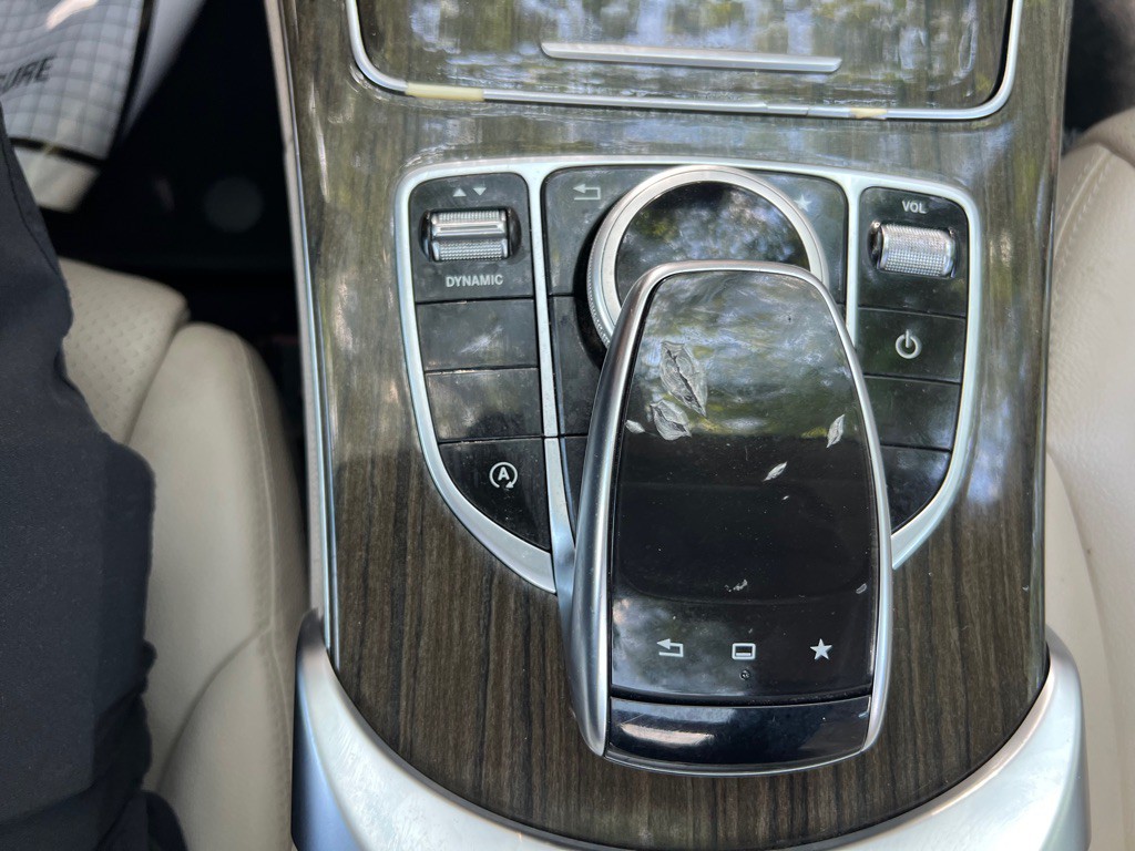 2016 Mercedes-Benz C-Class Image 16